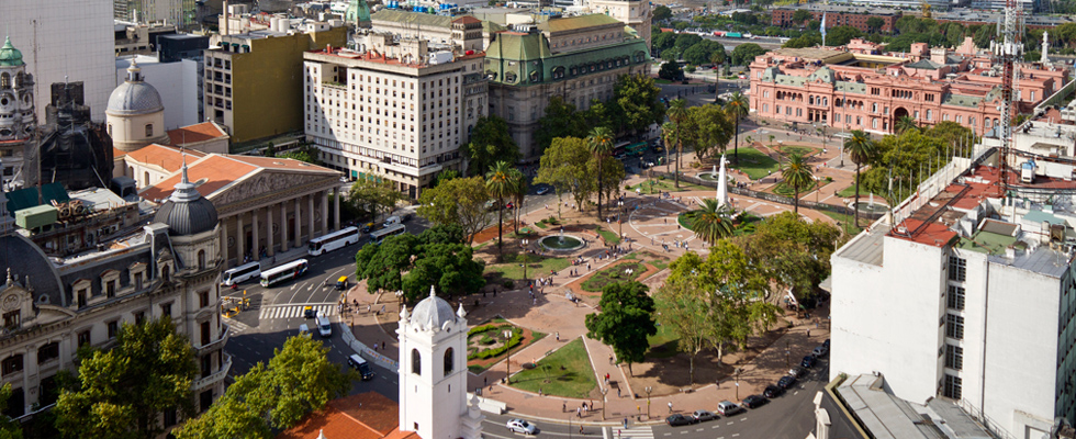 Plaza_de_Mayo_Argentine