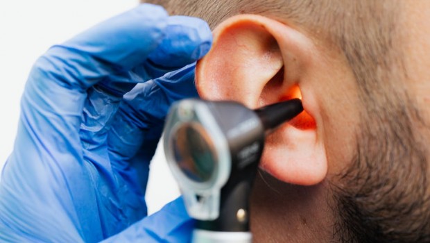Les otoscopes heine : une clarté exceptionnelle pour un examen auriculaire de qualité